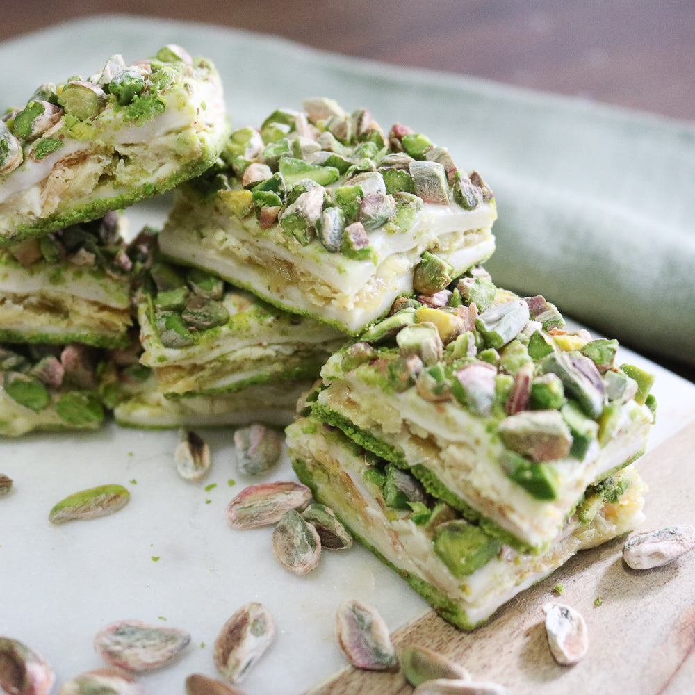 Baklava Parçacıklı Fıstıklı Katmer Lokum