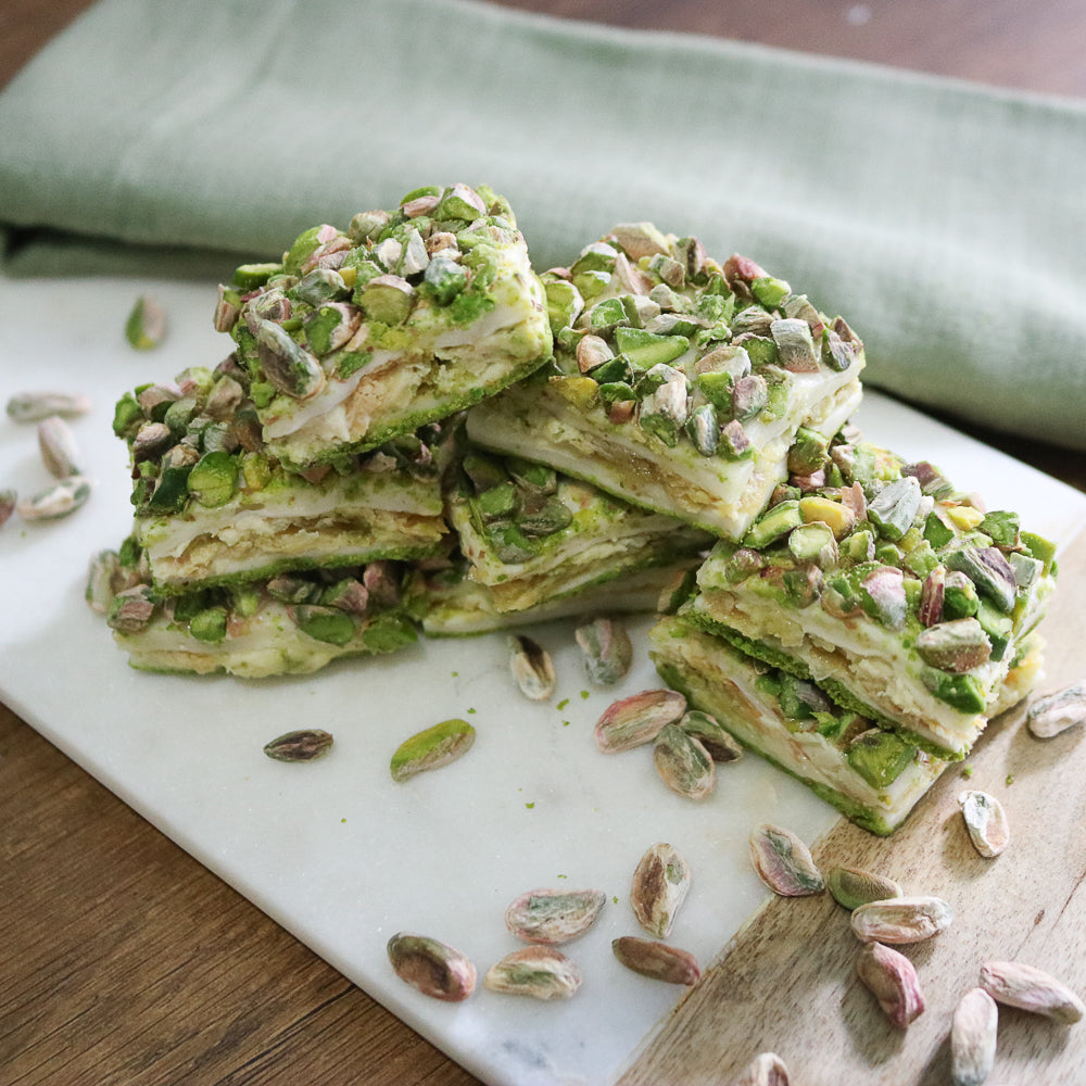 Baklava Parçacıklı Fıstıklı Katmer Lokum