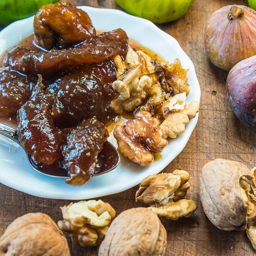 Cevizli Kuru İncir Reçeli Tabakta | Ben Gurme