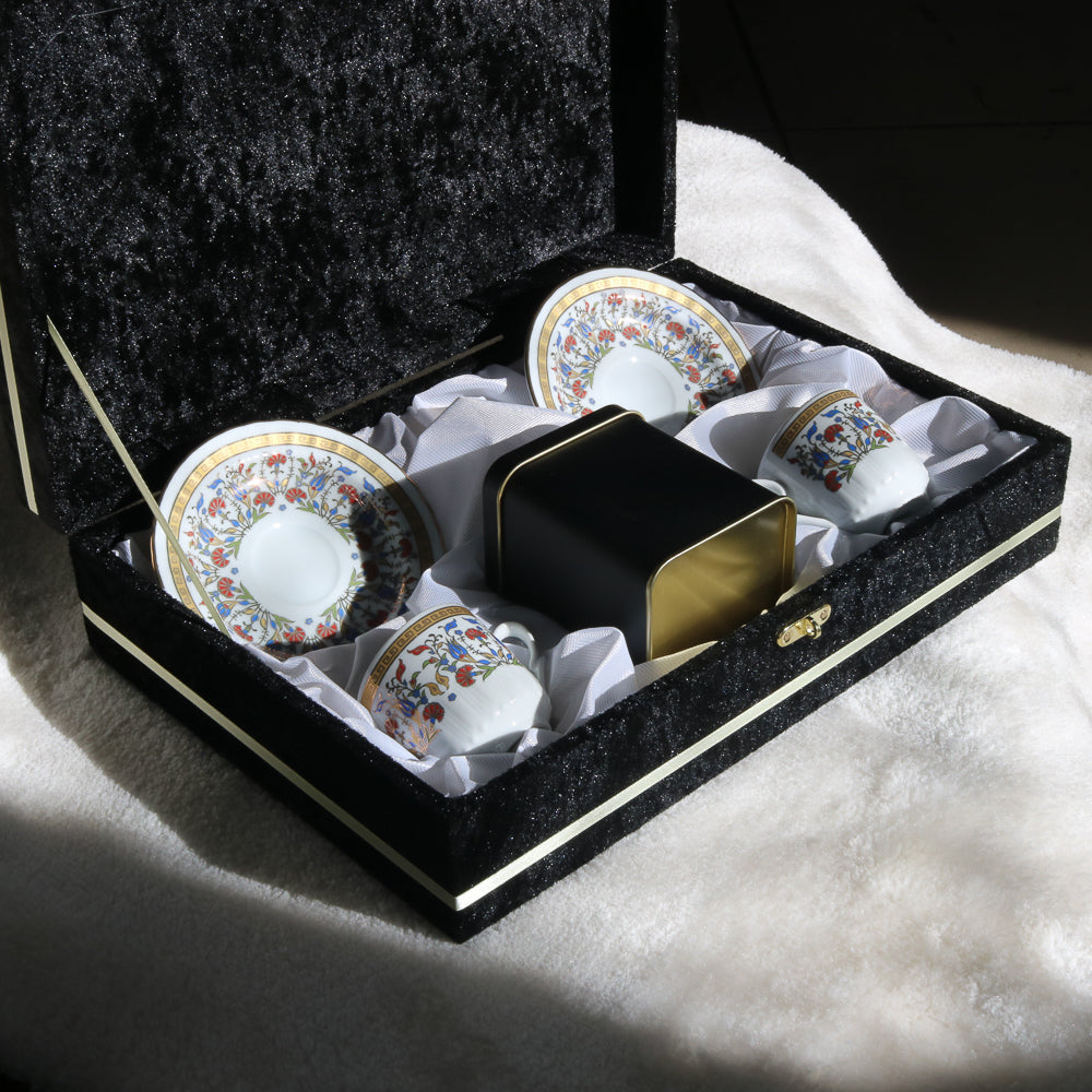 El İşlemeli Haliç Desenli Fincan ve Kahve Seti | Ben Gurme