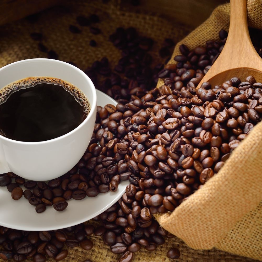 Orta Kavrulmuş Çekirdek Kahve Fincanda | Ben Gurme