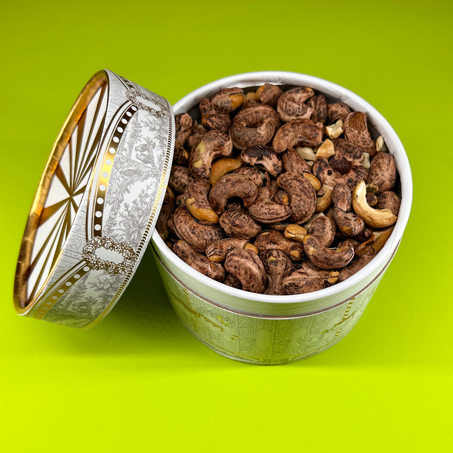 Silindir Kutuda Kabuklu Kaju