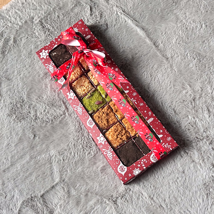 Dikdörtgen Desenli Kutuda Hediyelik Lokum