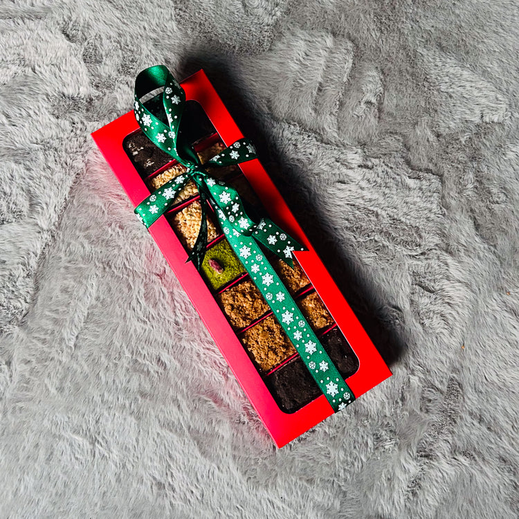 Dikdörtgen Kırmızı Kutuda Hediyelik Lokum