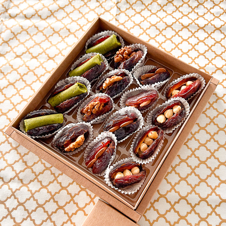 Kuruyemişli Hurma Kutusu